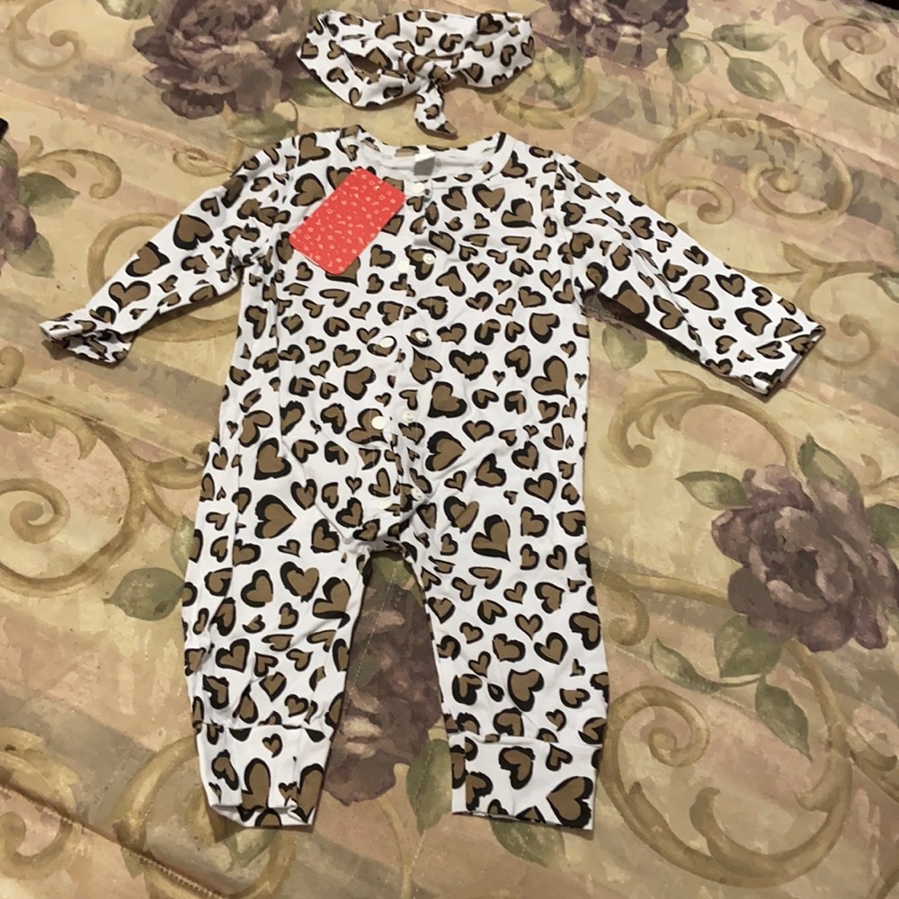 Heart print body suit with headband